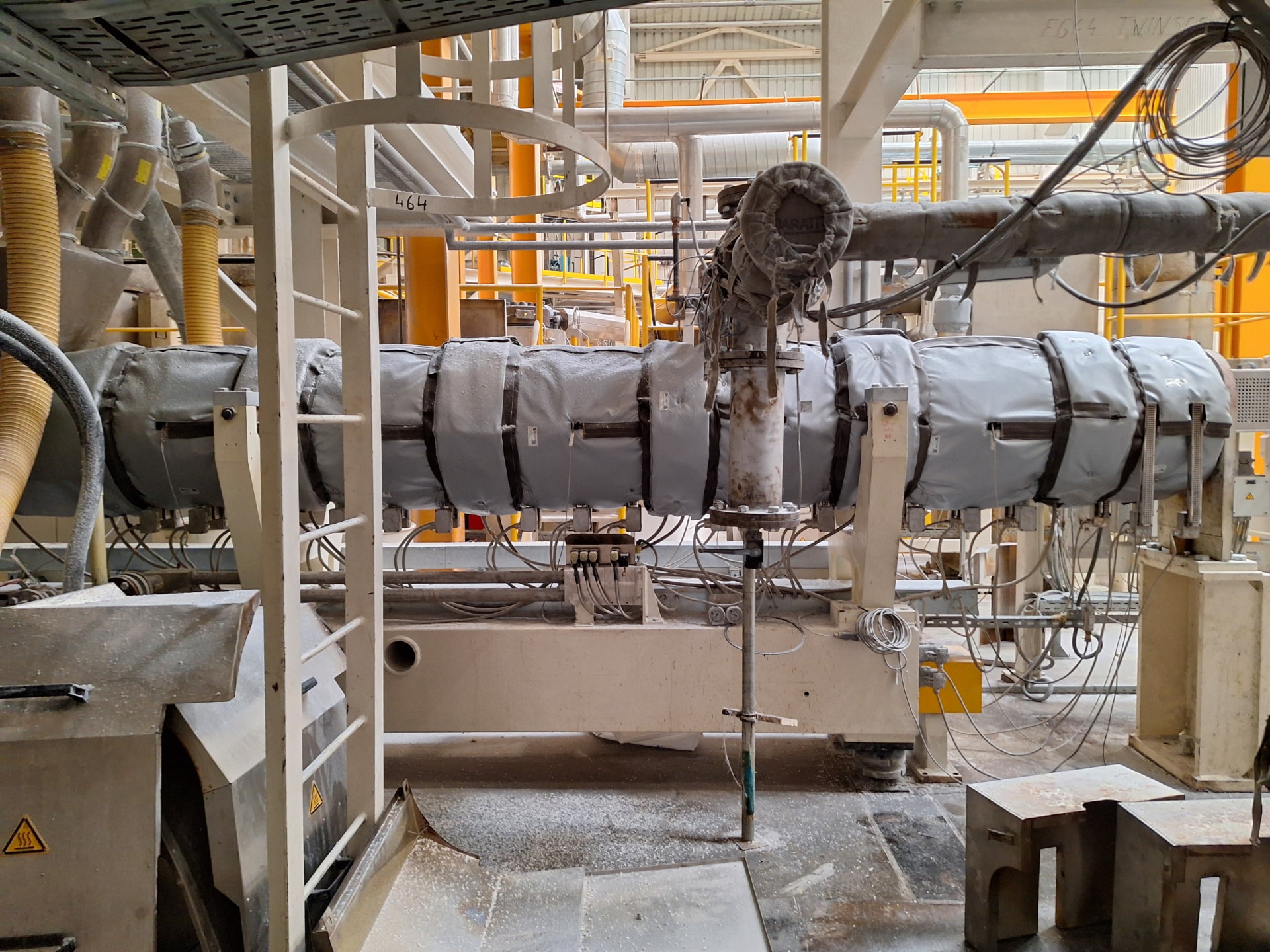 Izolarea pe zone a cilindrului unui extruder din industria maselor plastice